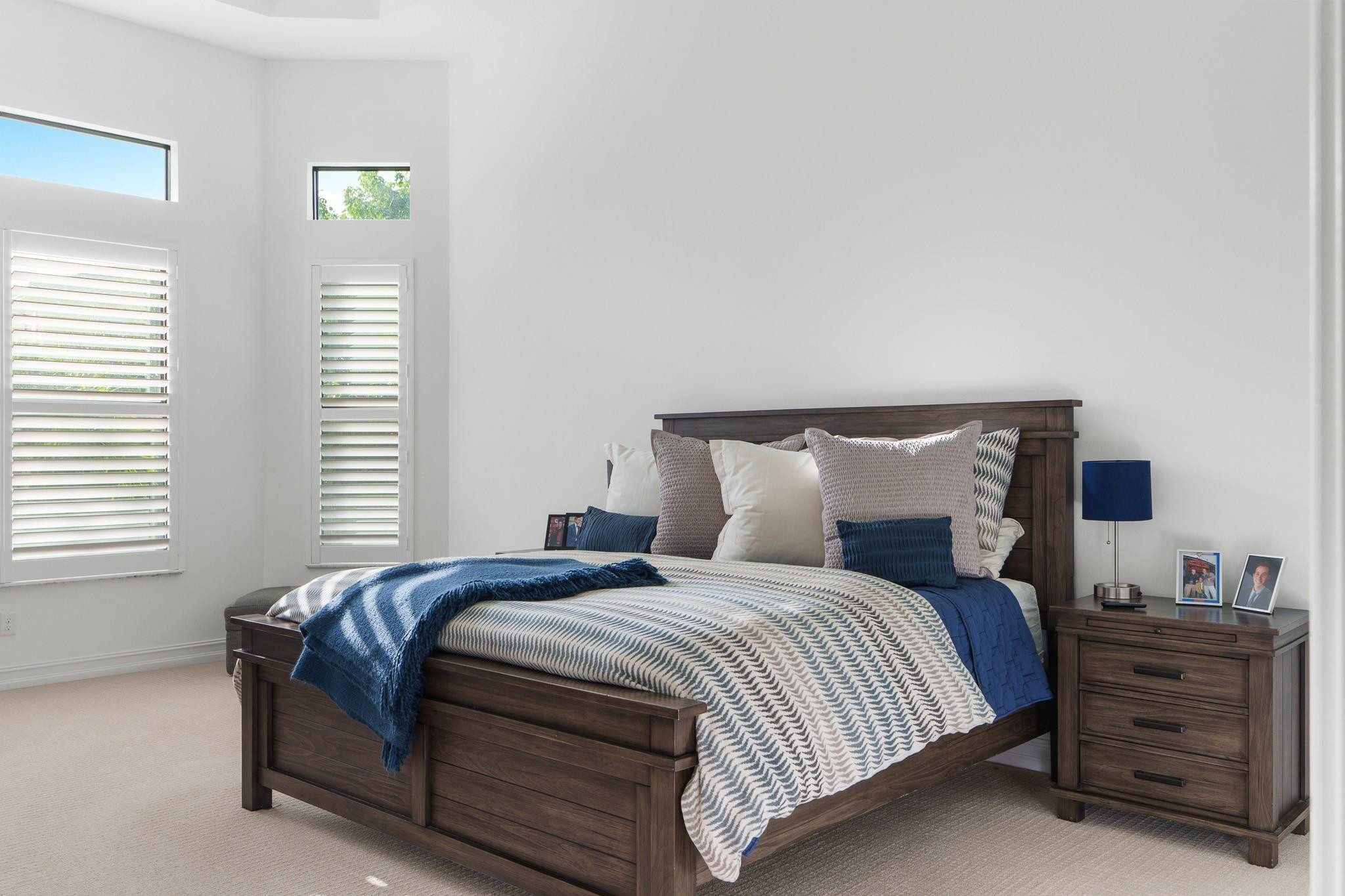 Four Seasons - Residential