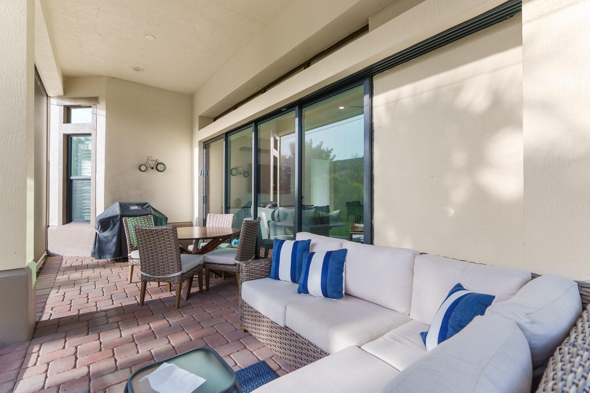 Four Seasons - Residential