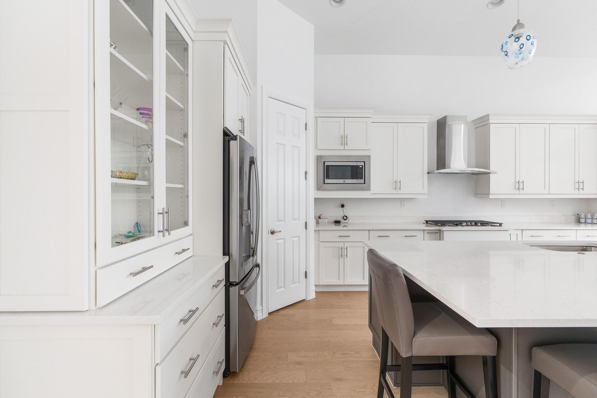 Four Seasons - Residential