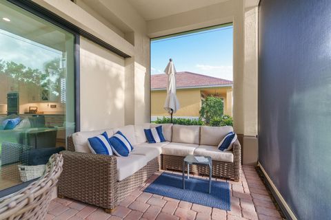 Tiny photo for 9121 Porto Way, Parkland, FL 33076 (MLS # F10549924)