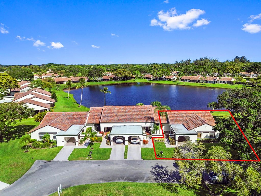 Photo of 5537 Parkwalk Circle E, Boynton Beach, FL 33472 (MLS # B26031859)