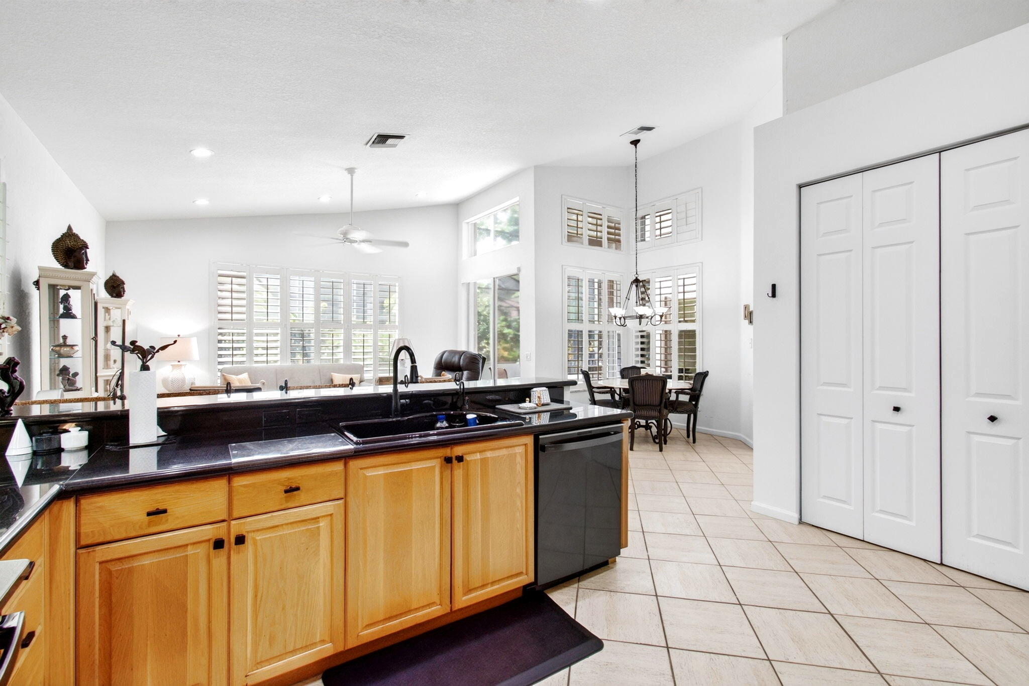 Properties | Stephanie Kaufman 11576 Puerto Boulevard