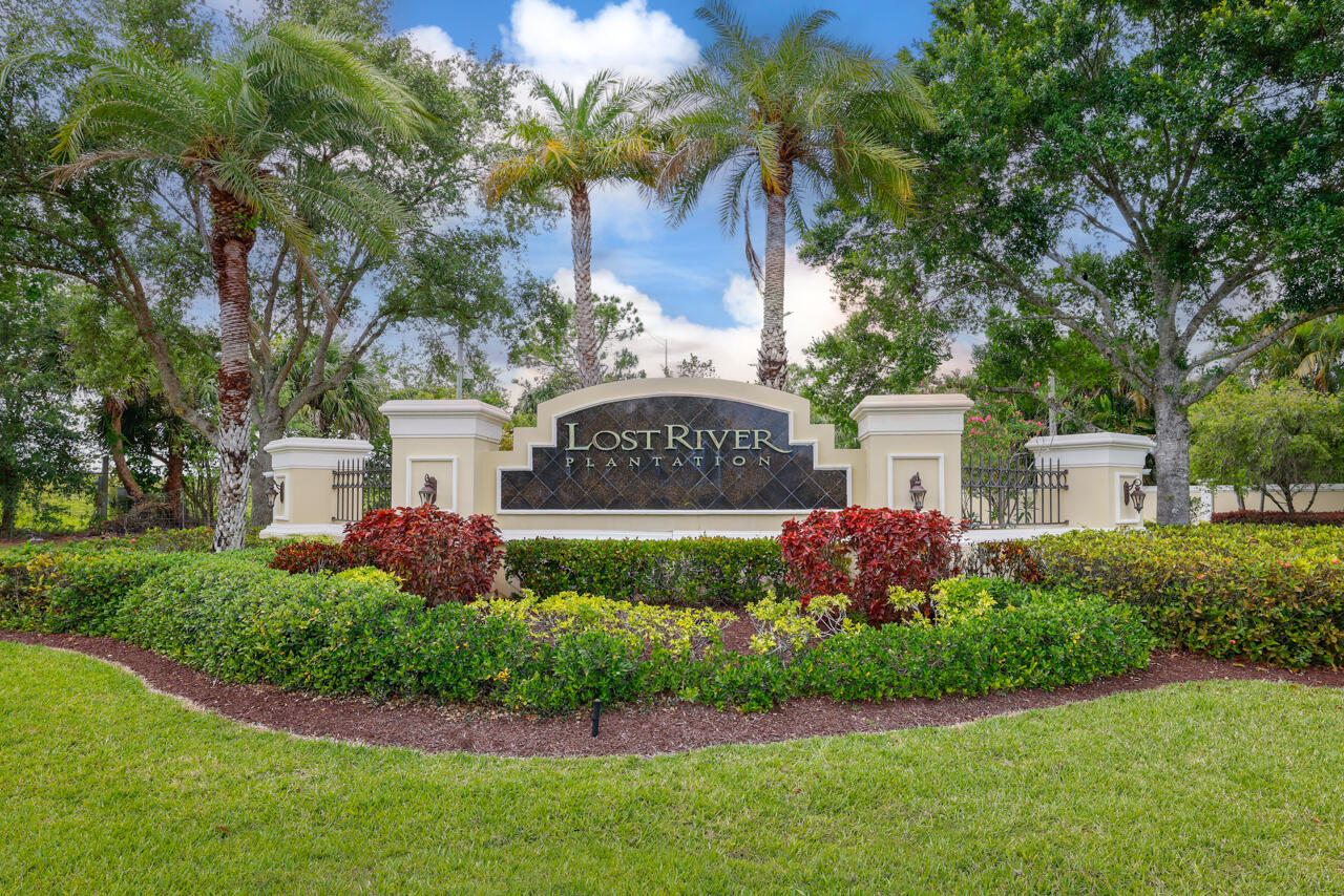 LOST RIVER MANORS - Residential