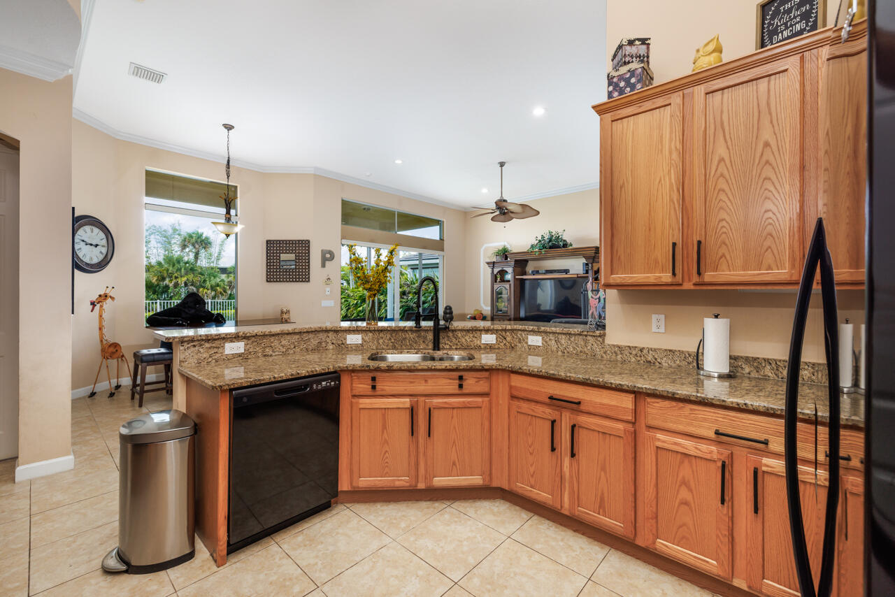 LOST RIVER MANORS - Residential
