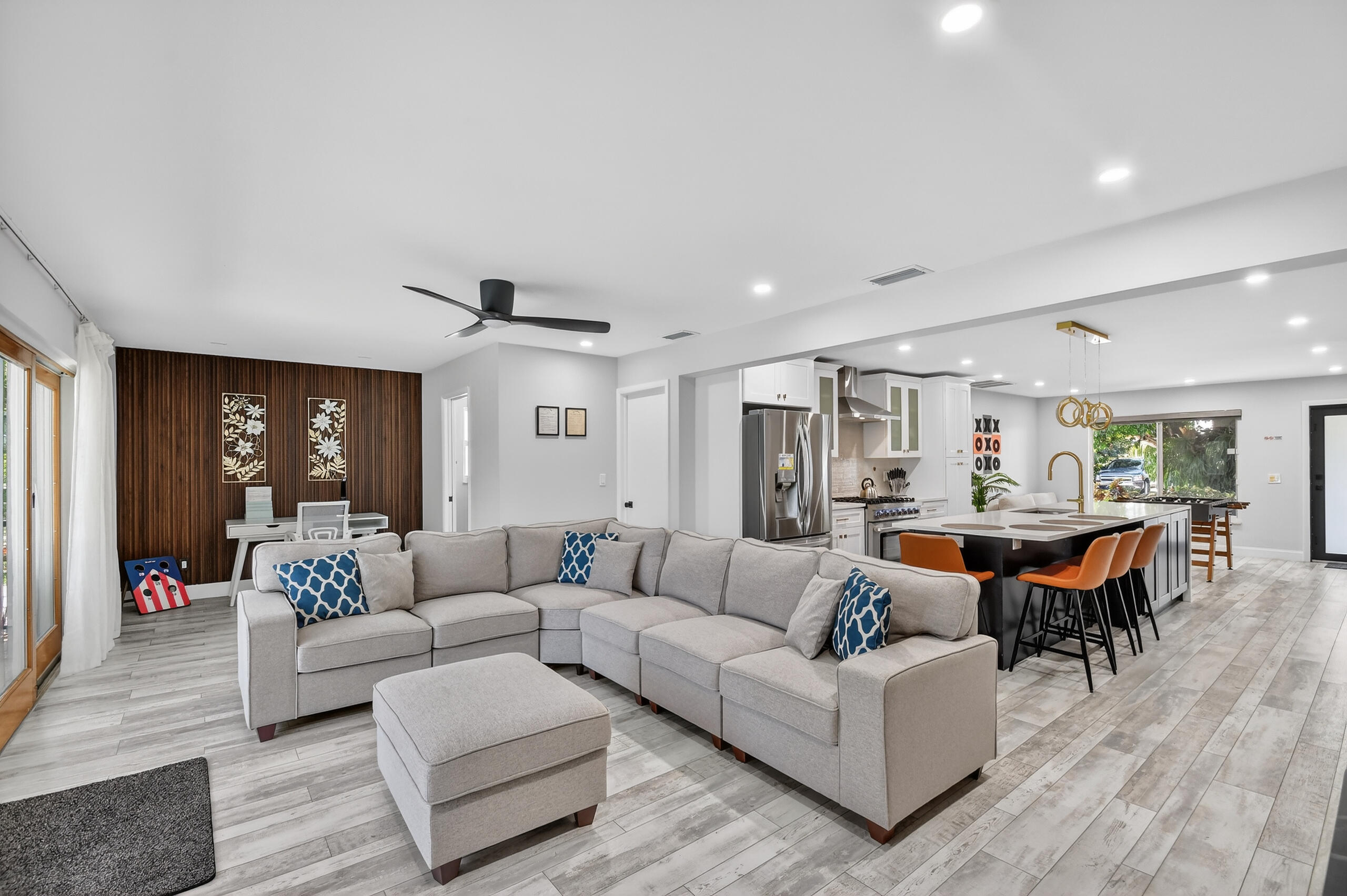 LAKE CLARKE WATERWAY ESTATES 1 - Residential