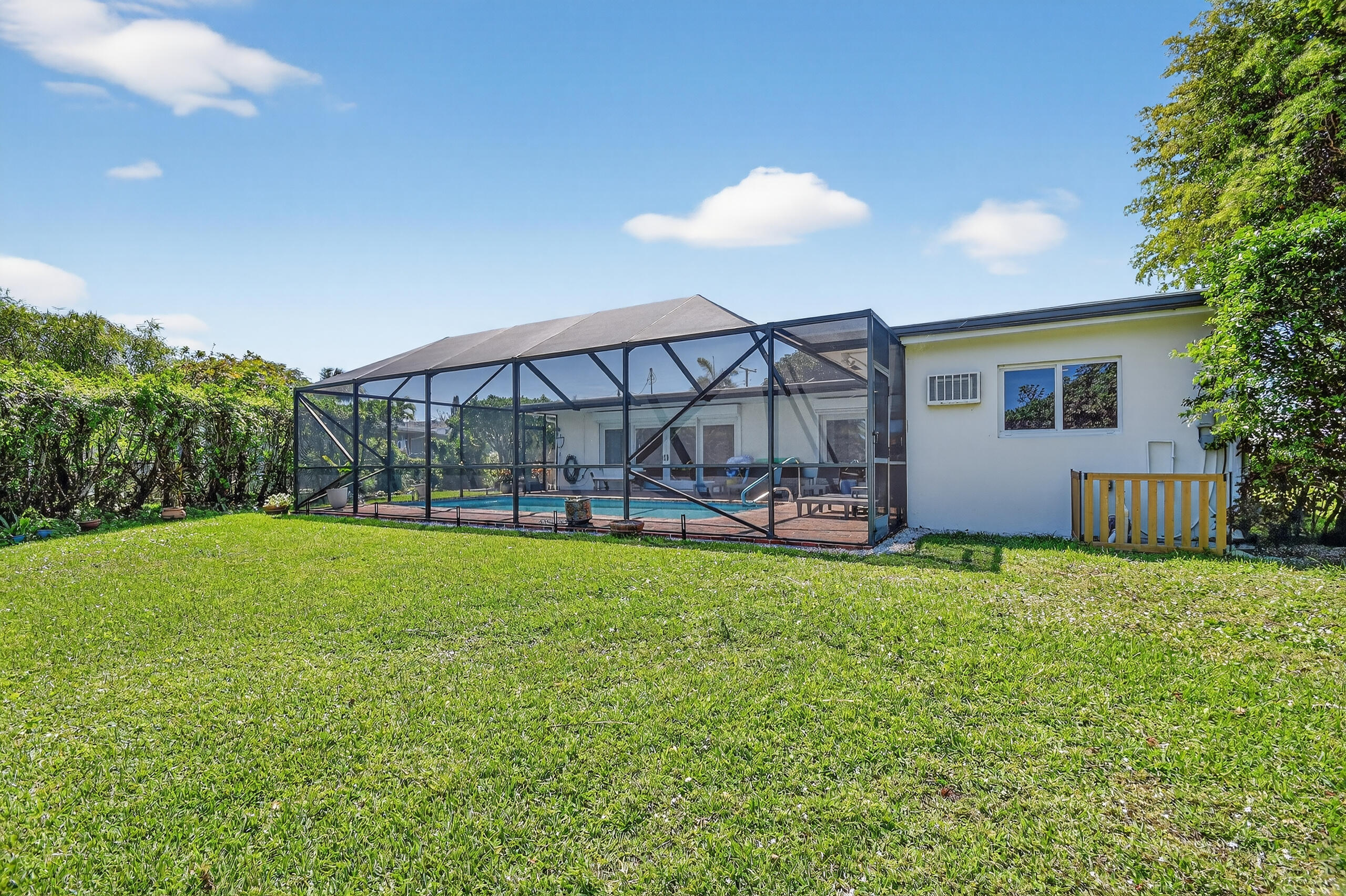 LAKE CLARKE WATERWAY ESTATES 1 - Residential