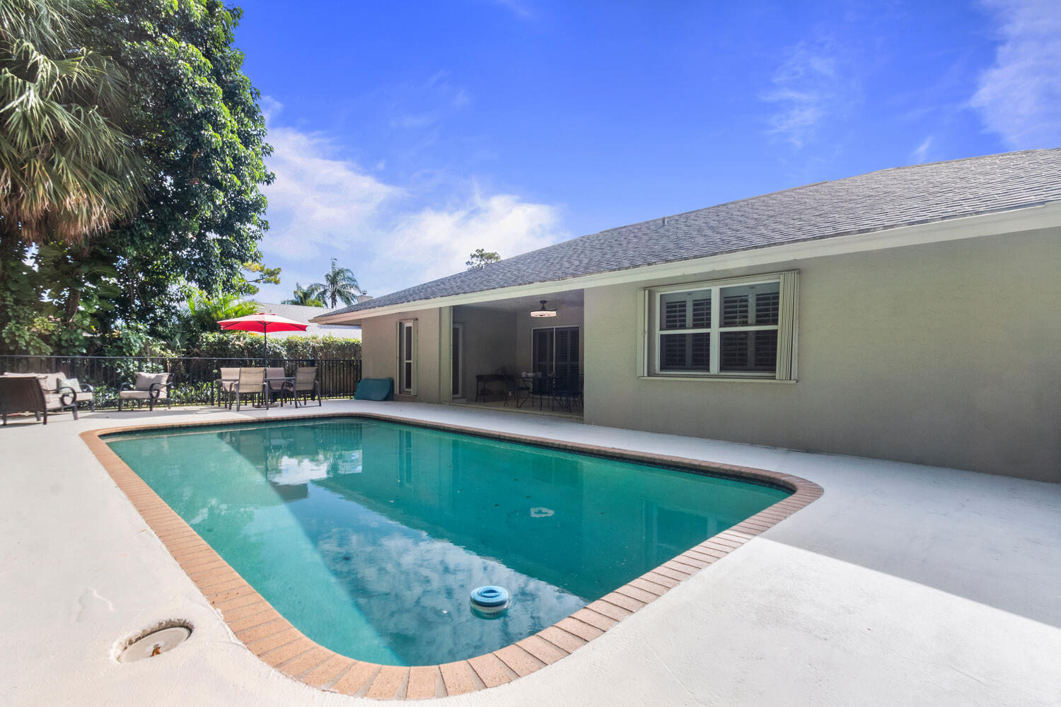 Sugar Pond Manor - Residential Lease