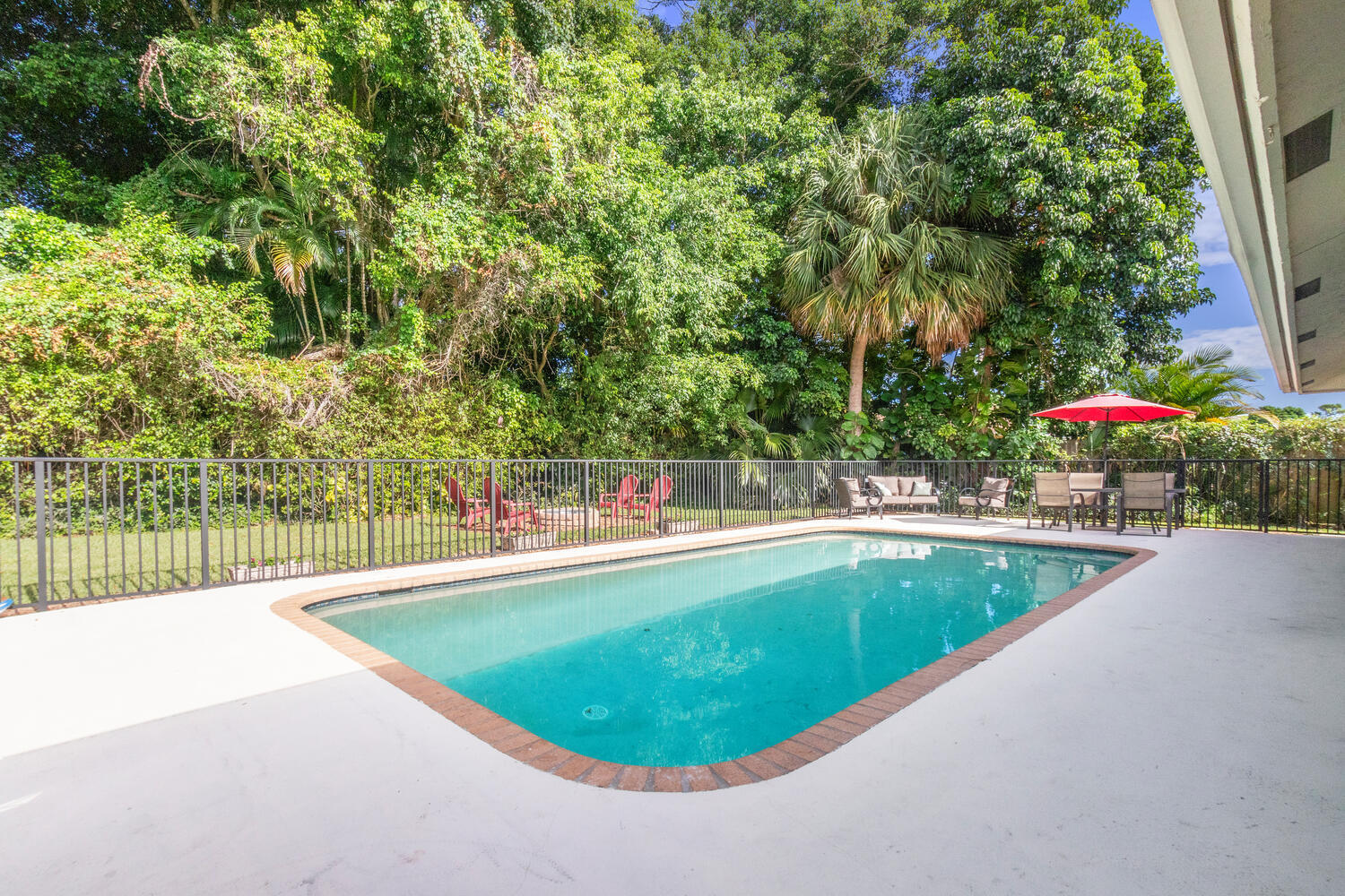 Sugar Pond Manor - Residential Lease