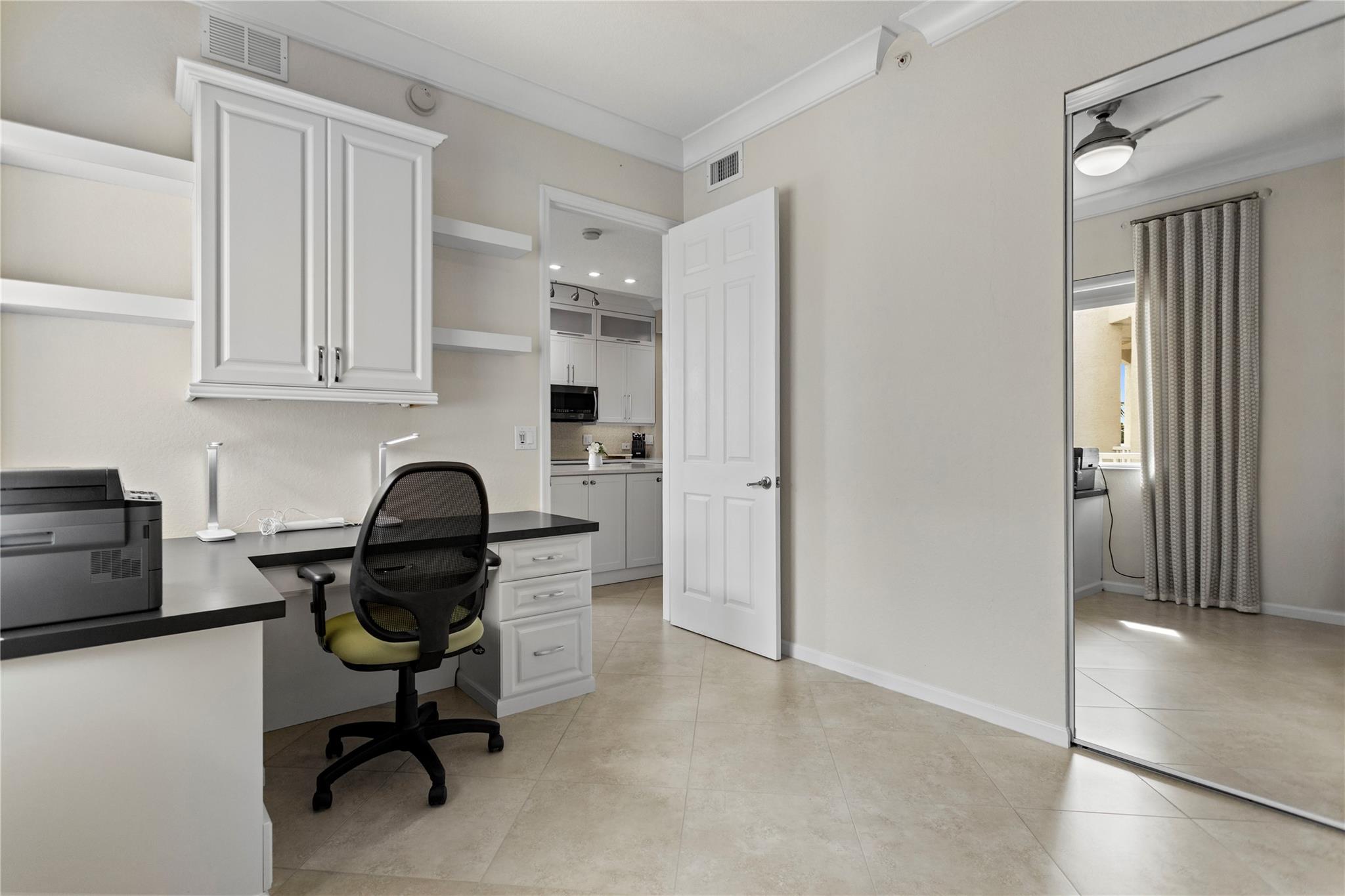 ROYAL POINT AT PALM AIRE - Residential