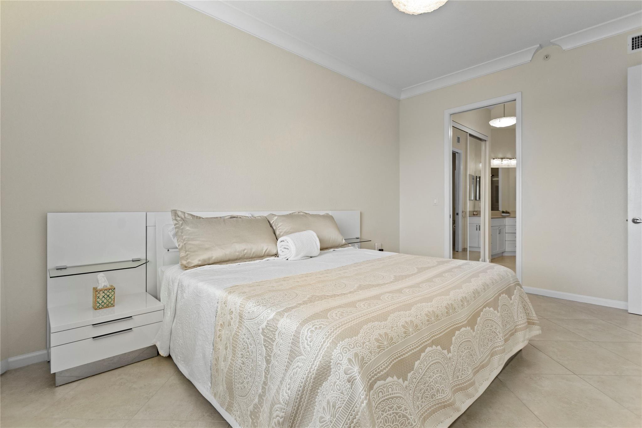 ROYAL POINT AT PALM AIRE - Residential