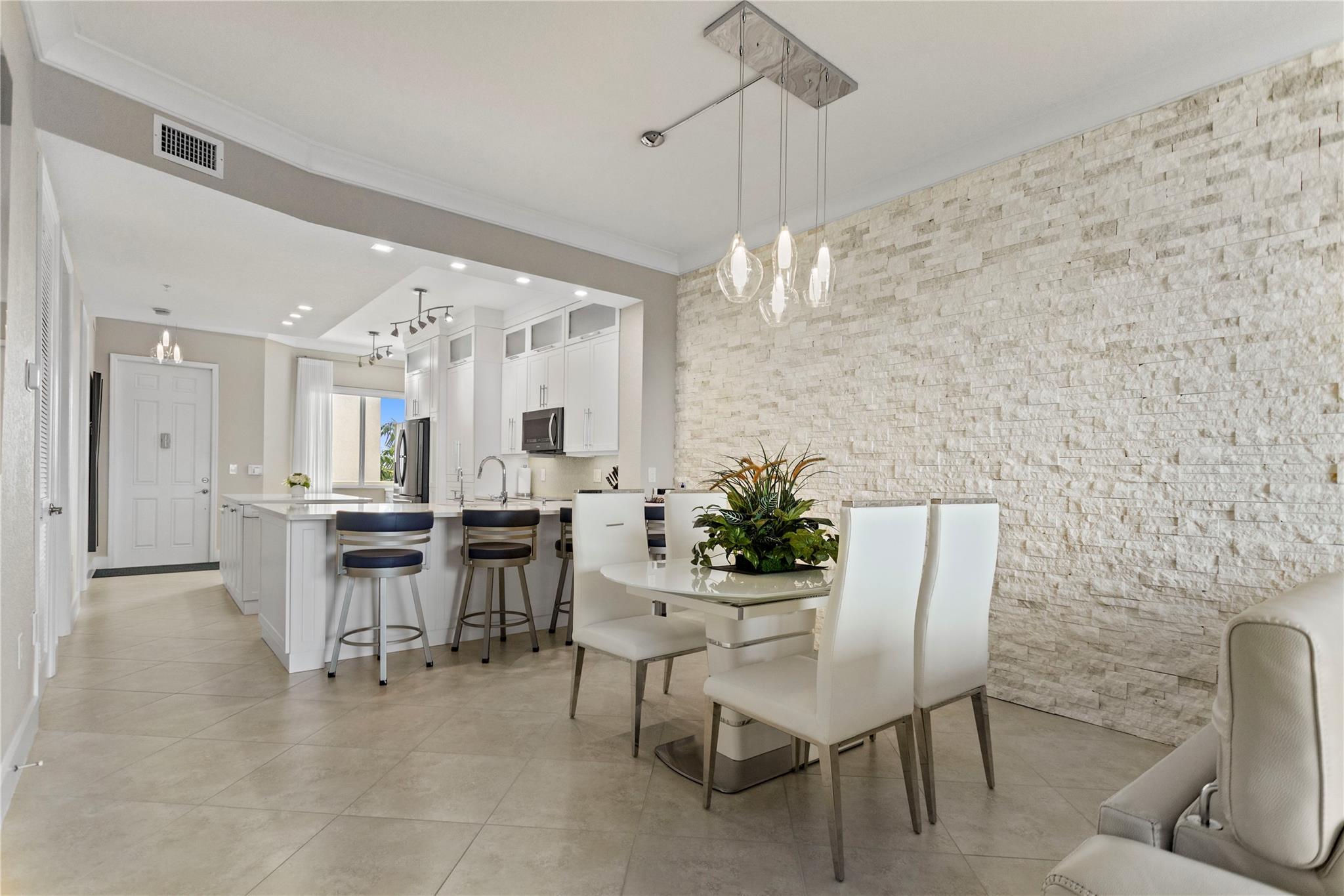 ROYAL POINT AT PALM AIRE - Residential