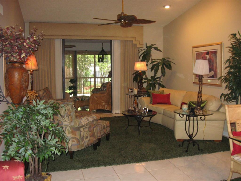 GLENEAGLES CONDO I - Residential