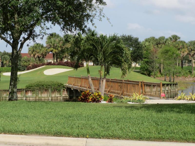 GLENEAGLES CONDO I - Residential