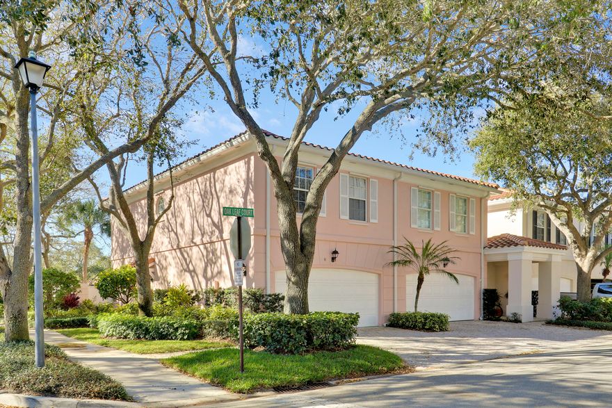 Welcome to Tequesta Oaks. This popular townhome community sits in the heart of Tequesta. These popular townhomes feature 3 bedrooms along with a laundry closet with full sized appliances on the second floor. Primary bathroom has been tastefully updated with oversized walkin shower. Main floor features light colored ceramic flooring, updated kitchen with quartz countertop. Updated powder room. Backyard features an extendable awning for shade in a relaxing low maintenance garden. Minutes to all of the great dining and shopping in Tequesta., Tequesta and Jupiter beaches along with all that Jupiter has to offer