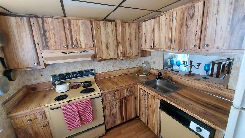 Photo of 3321 NW 47th Terrace #326, Lauderdale Lakes, FL 33319 (MLS # R11058157)