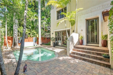 Tiny photo for 430 NE 7th Avenue #430, Fort Lauderdale, FL 33301 (MLS # B26036713)