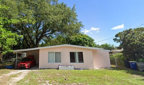 337 E Midway Road Fort Pierce FL 34982