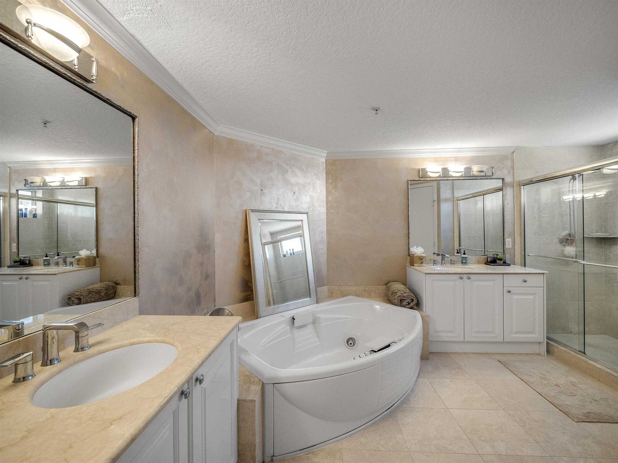 OCEAN ROYALE CONDO - Residential Lease