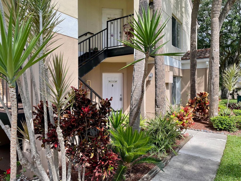 Photo of 815 W Boynton Beach Boulevard #13-106, Boynton Beach, FL 33426 (MLS # R10973775)