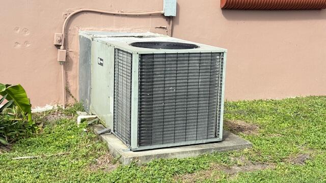 PALM SPRINGS VILLAGE 4 - Residential