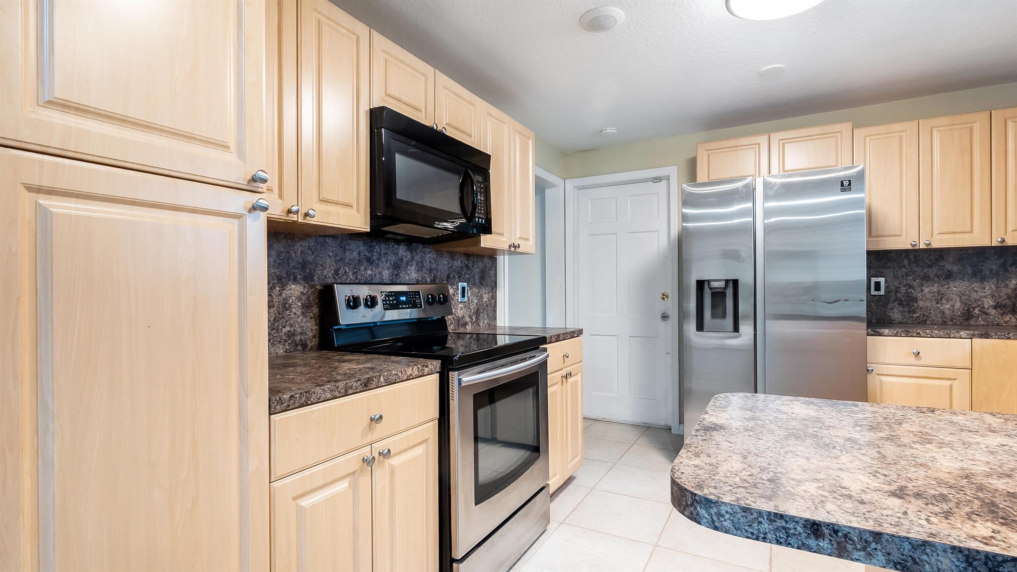 WOODCREST MNR - Residential