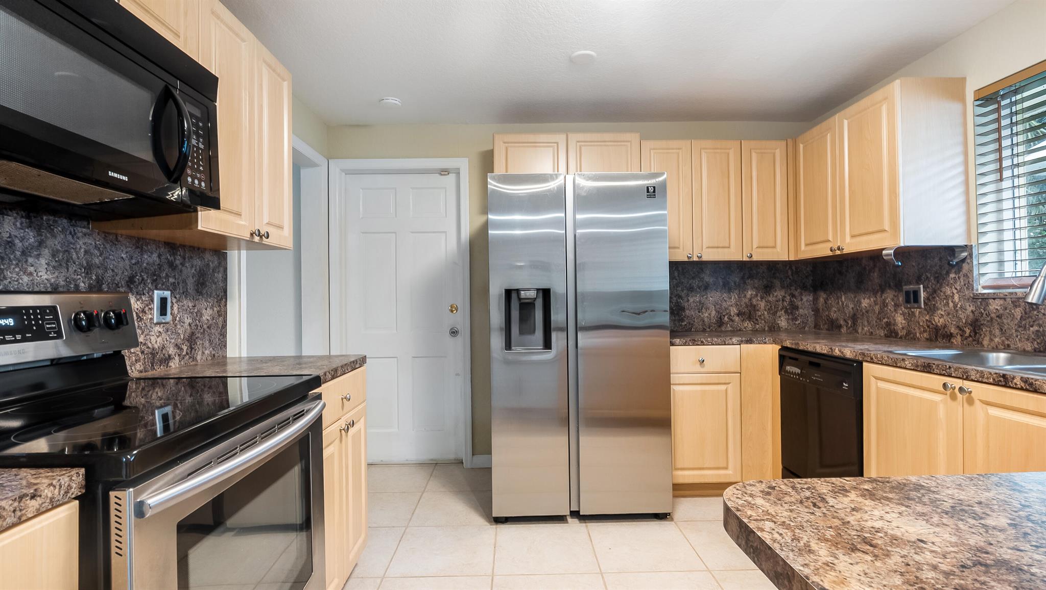 WOODCREST MNR - Residential