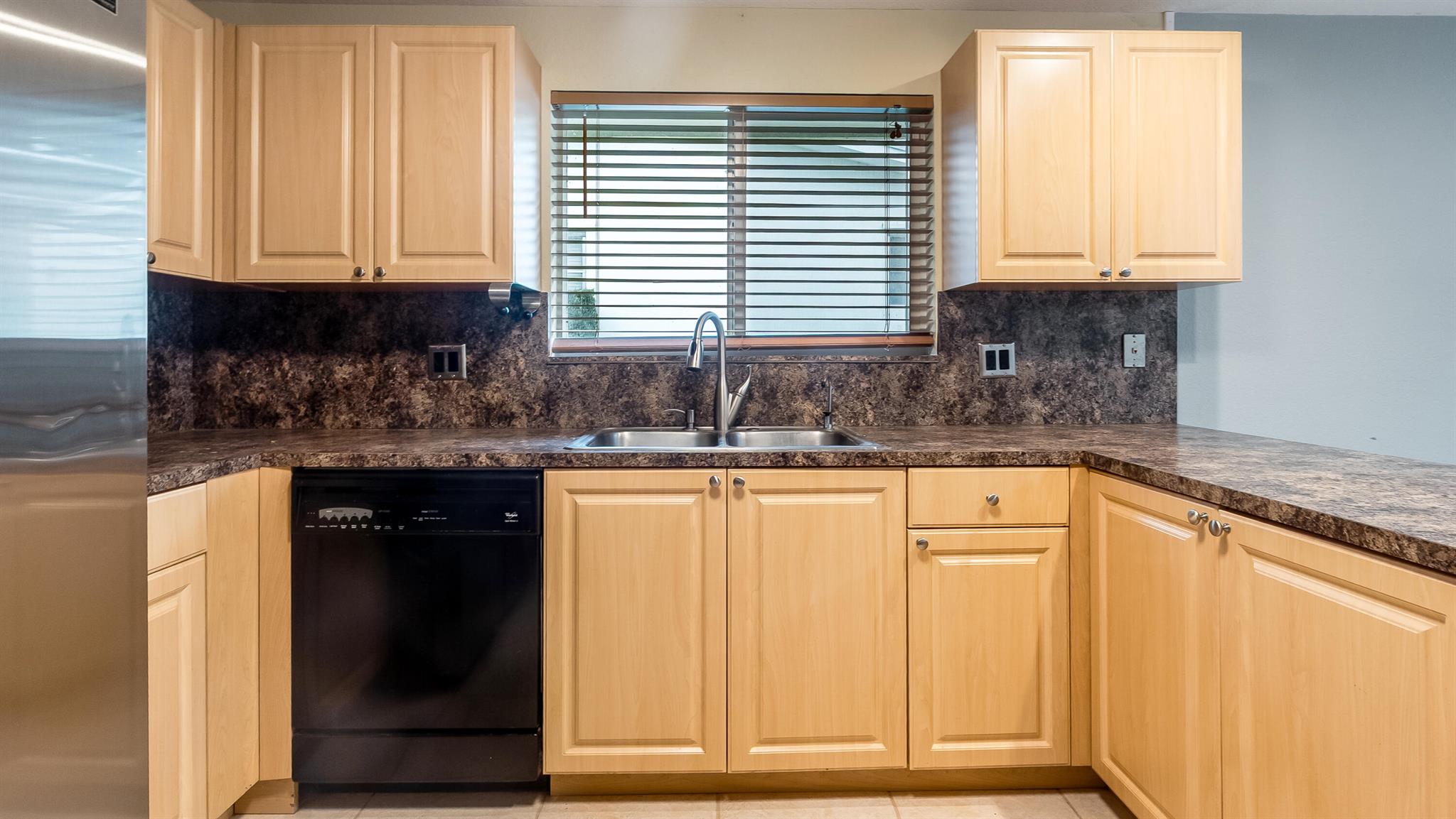 WOODCREST MNR - Residential