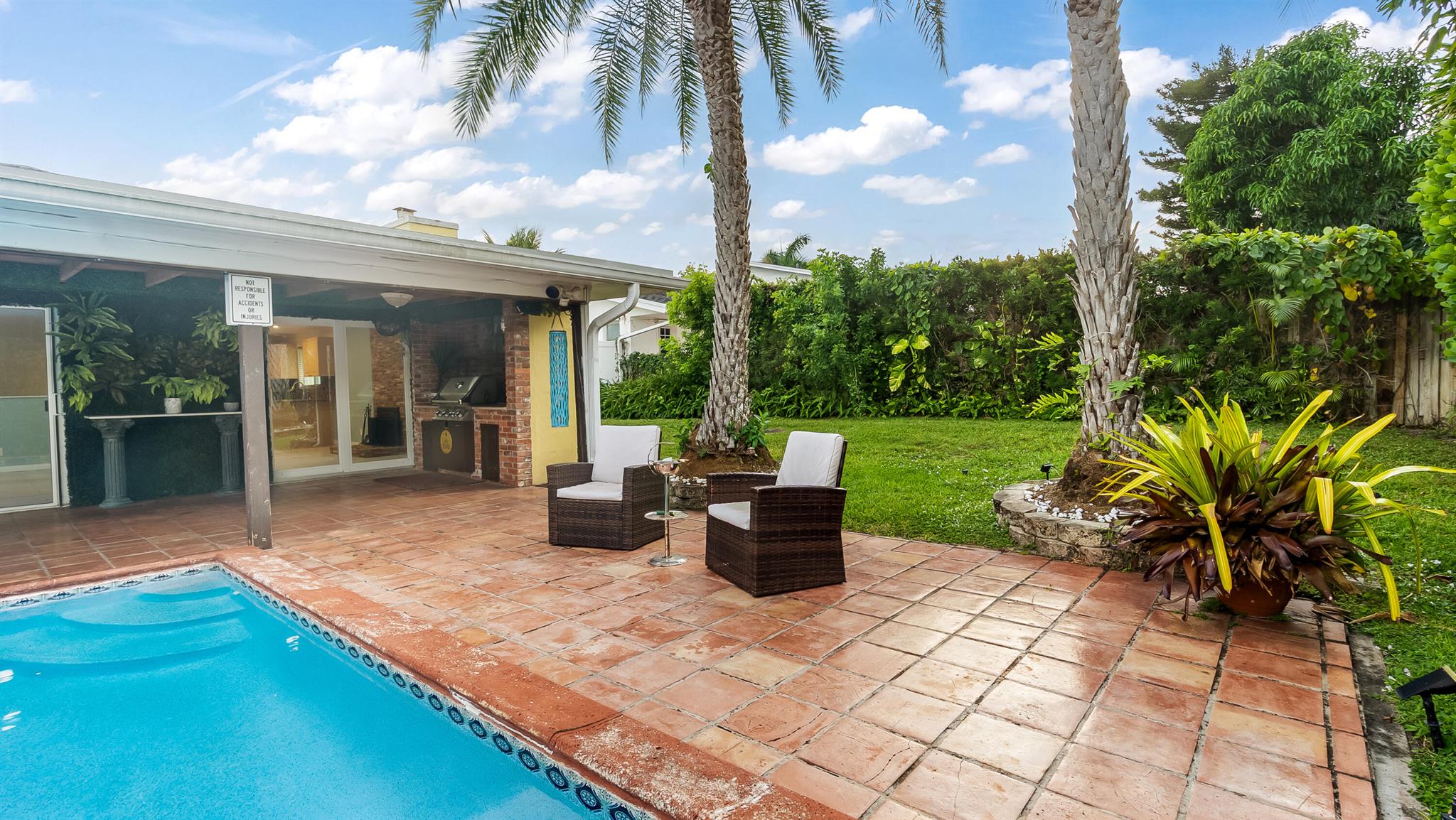 WOODCREST MNR - Residential