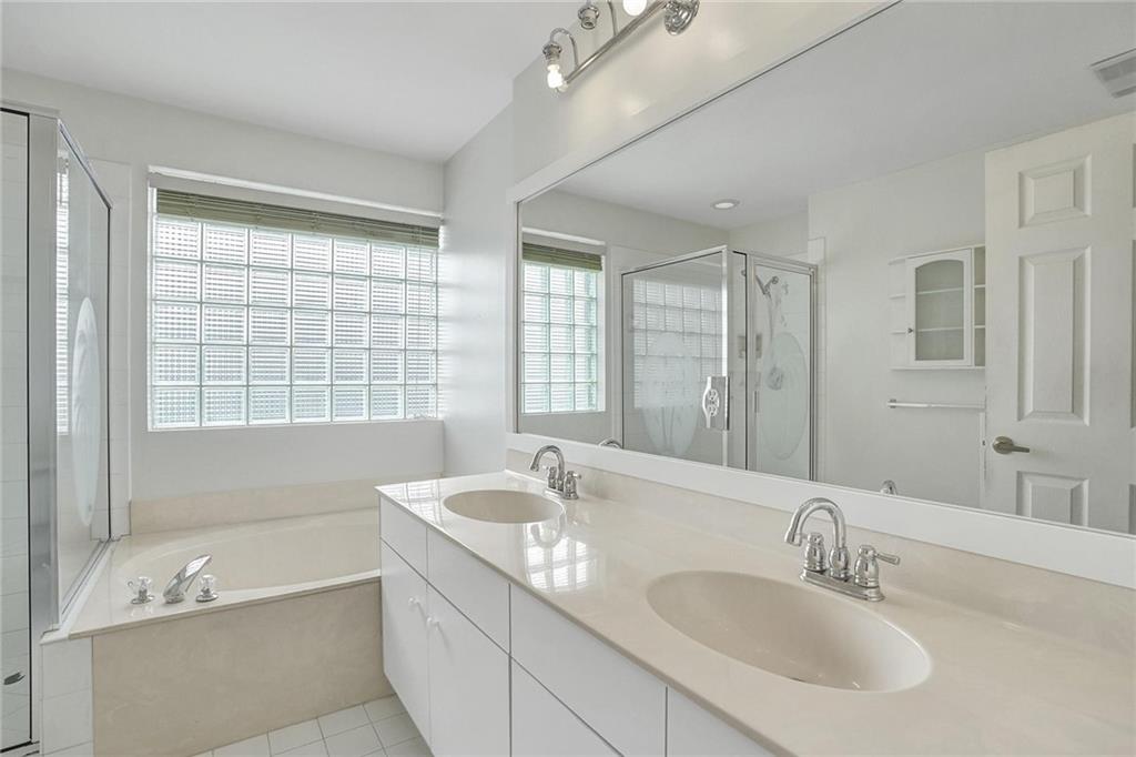 HOLIDAY SPRINGS EAST - Residential