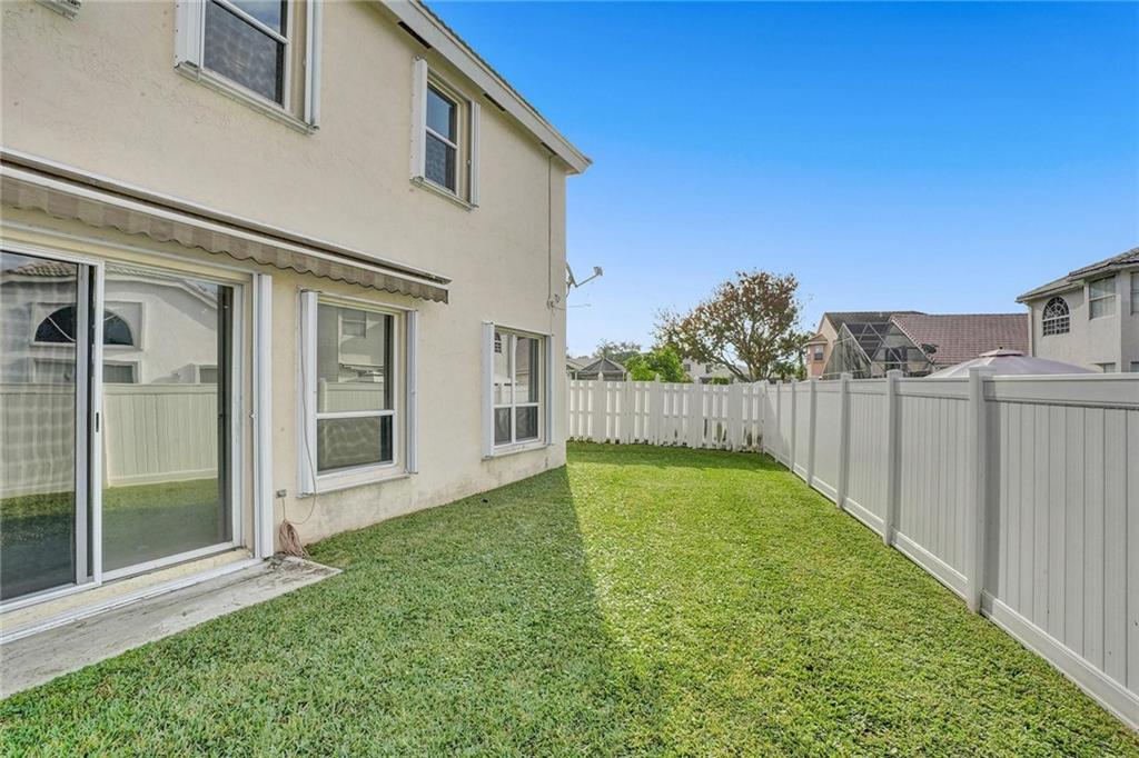 HOLIDAY SPRINGS EAST - Residential