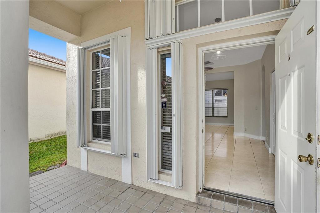 HOLIDAY SPRINGS EAST - Residential