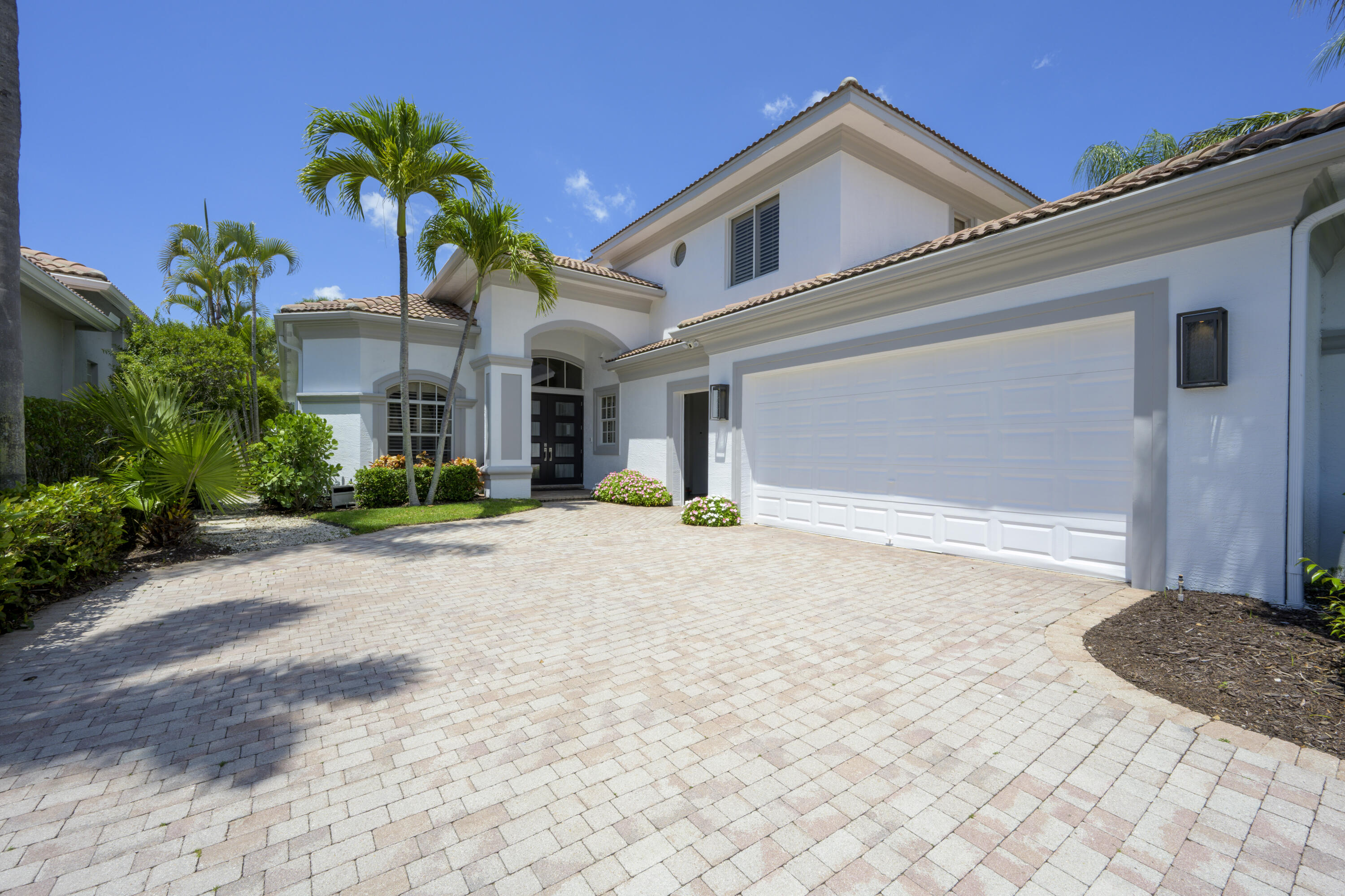 157 Esperanza Way