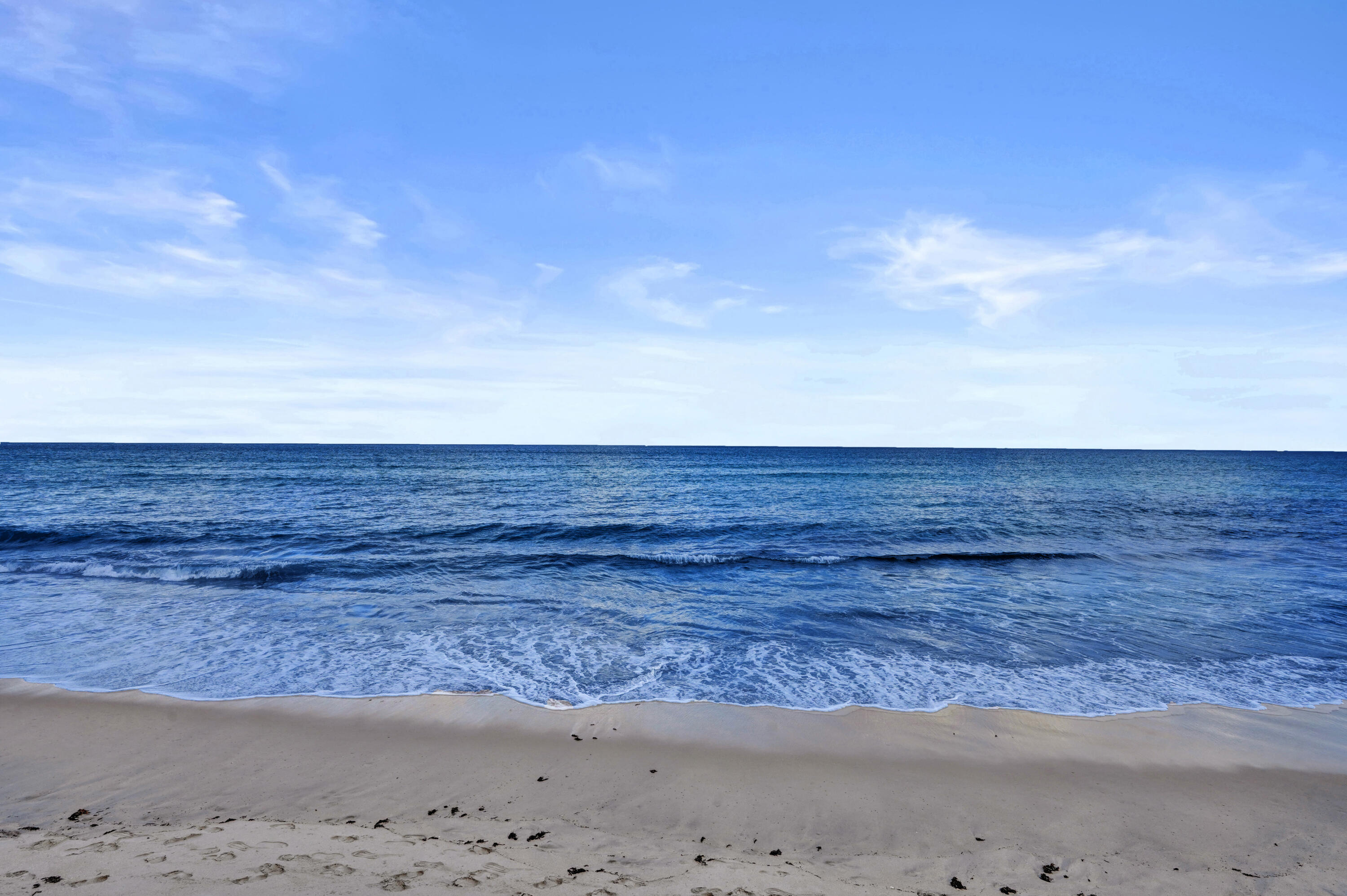 MAYFAIR HOUSE CONDO - Residential