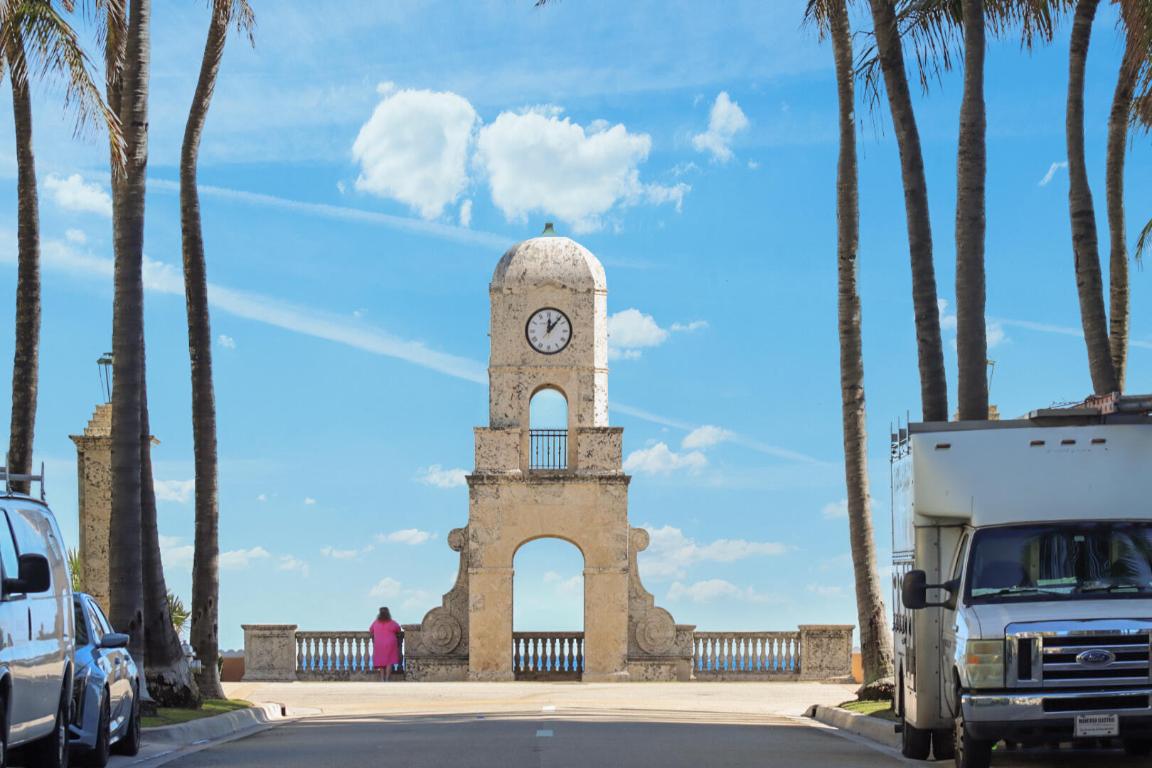 MAYFAIR HOUSE CONDO - Residential