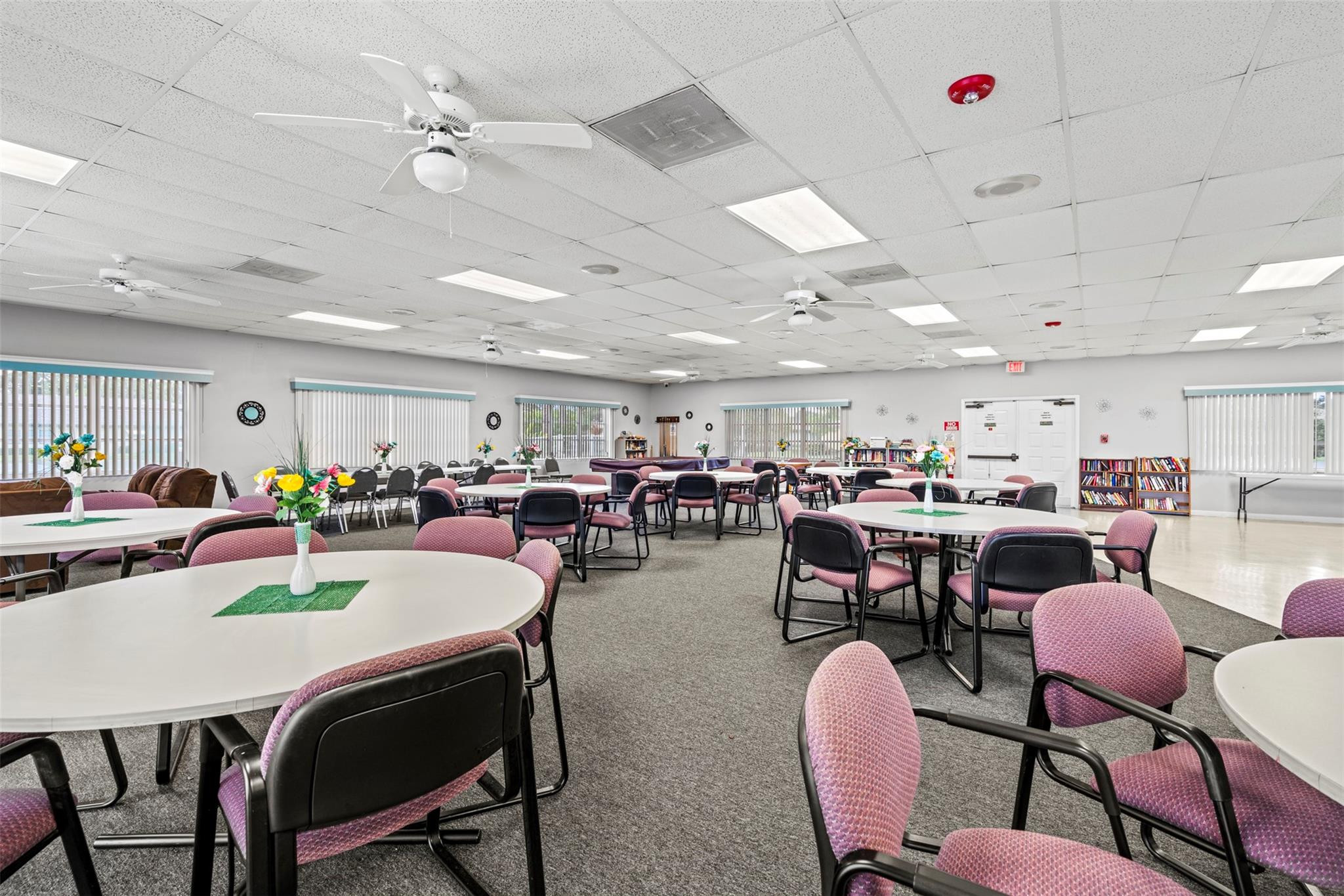 Savannah's Condominium SE - Residential