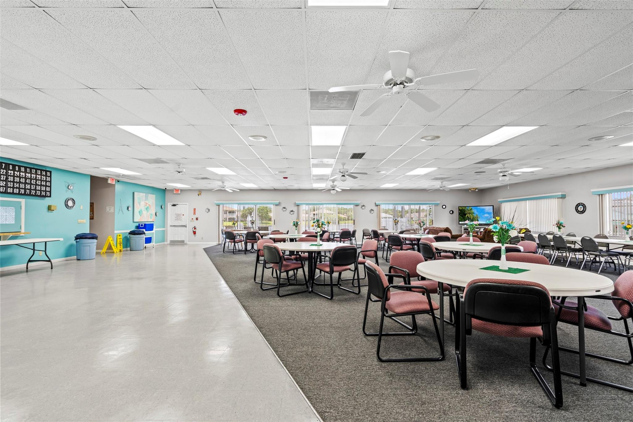 Savannah's Condominium SE - Residential