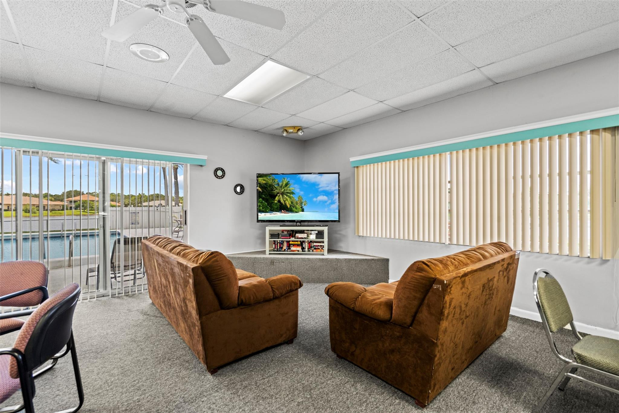 Savannah's Condominium SE - Residential