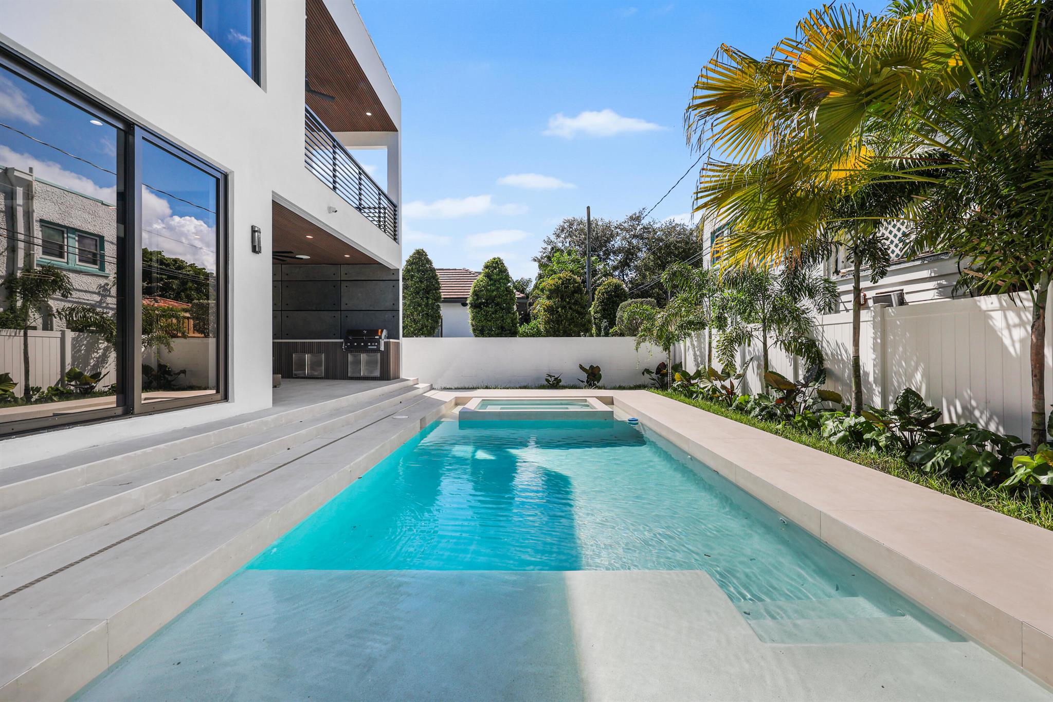 Rio Vista C J Hectors Res - Residential