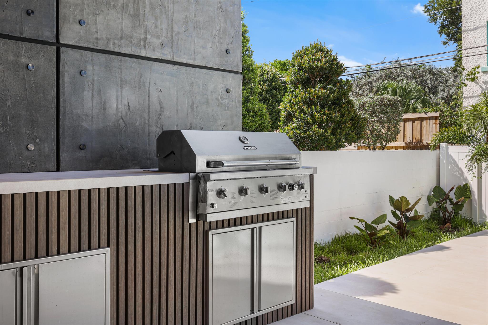 Rio Vista C J Hectors Res - Residential