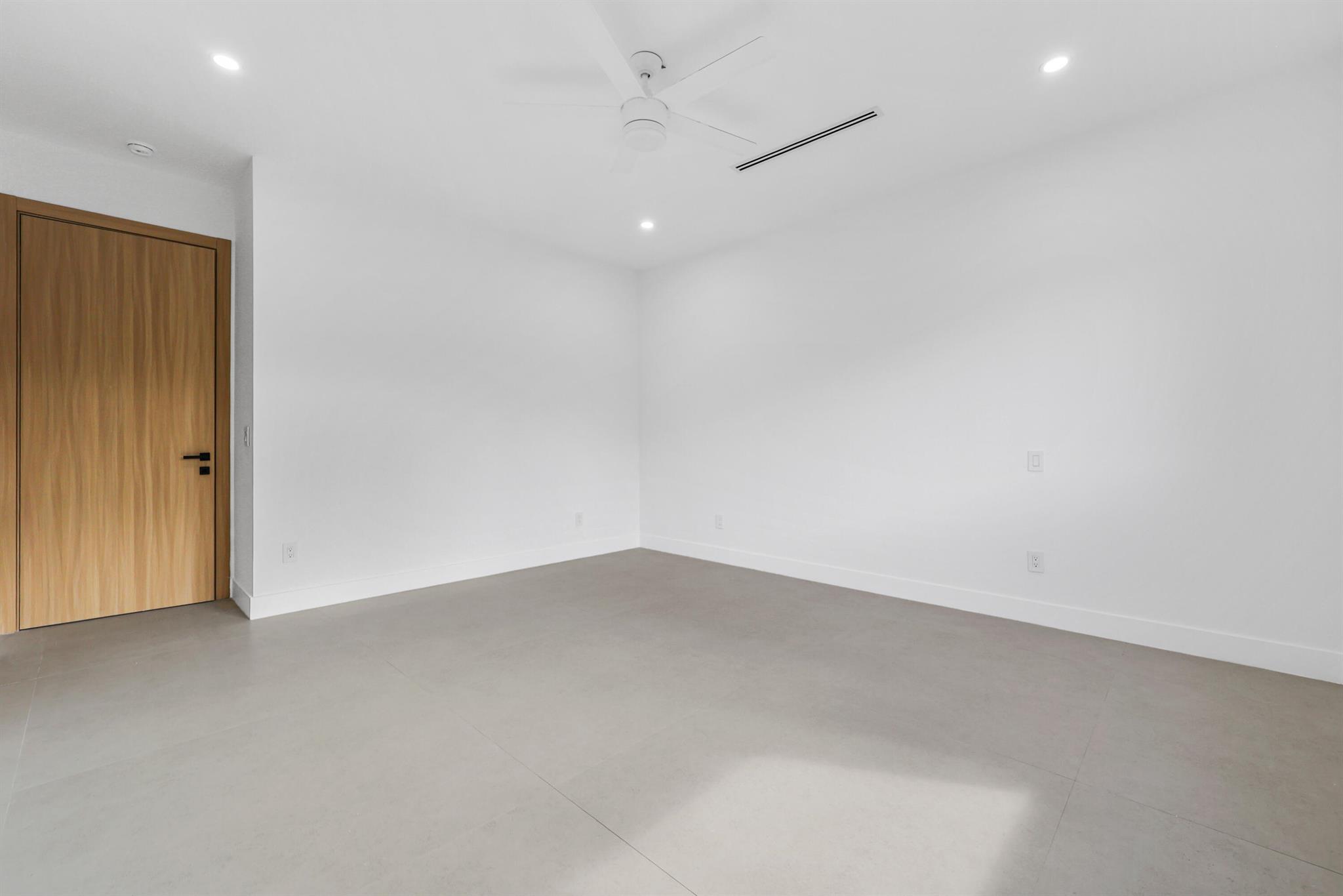 Rio Vista C J Hectors Res - Residential