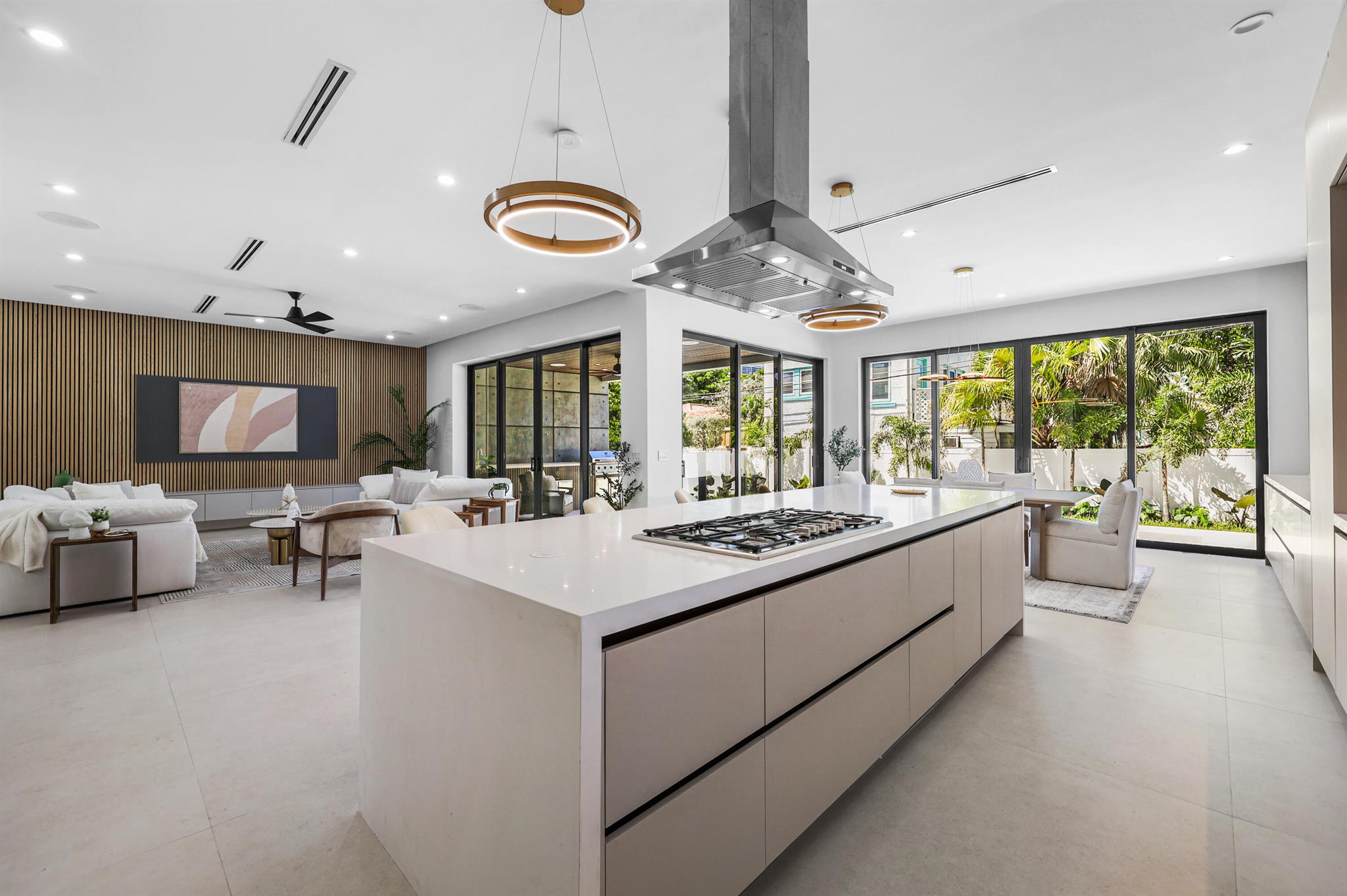 Rio Vista C J Hectors Res - Residential