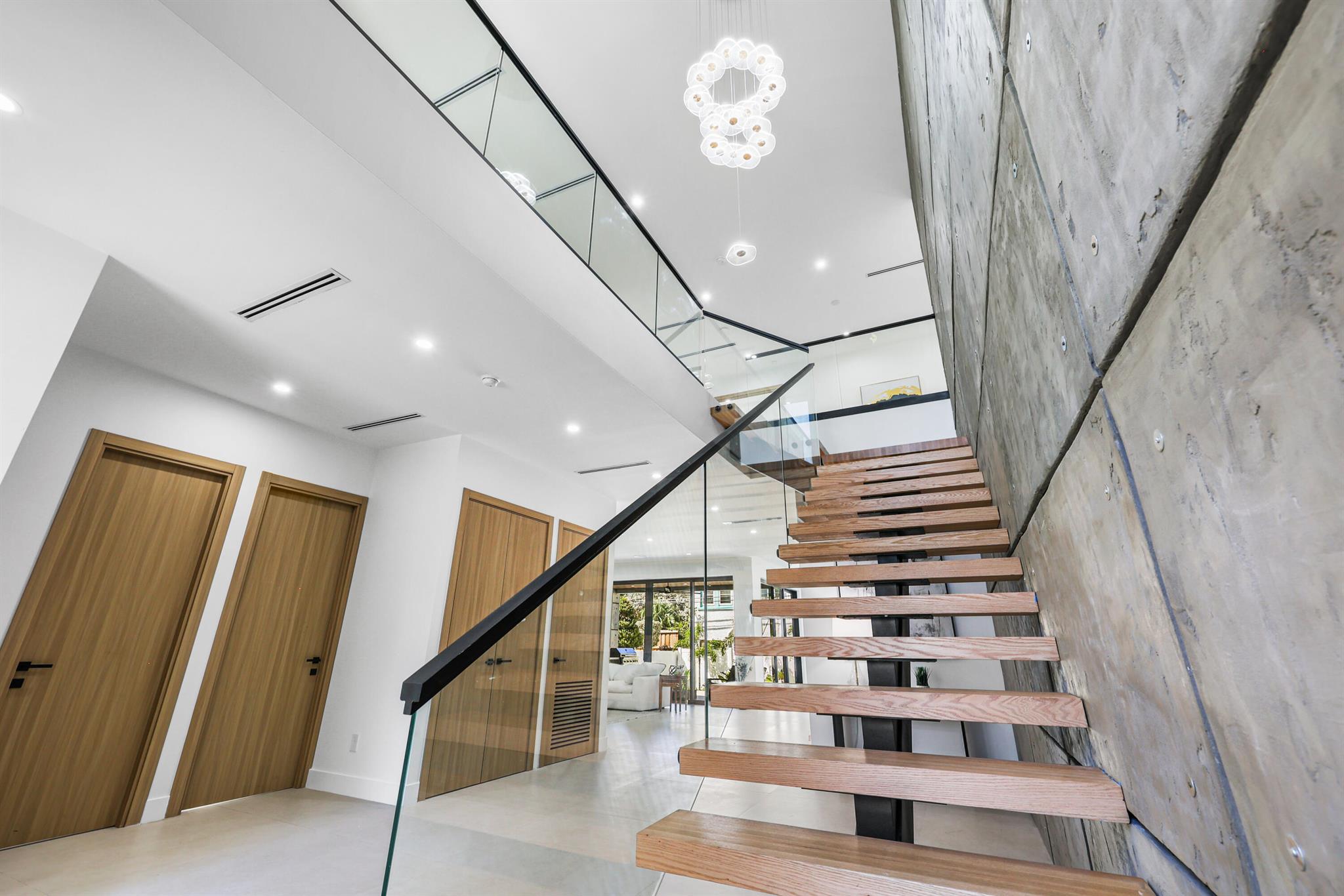 Rio Vista C J Hectors Res - Residential