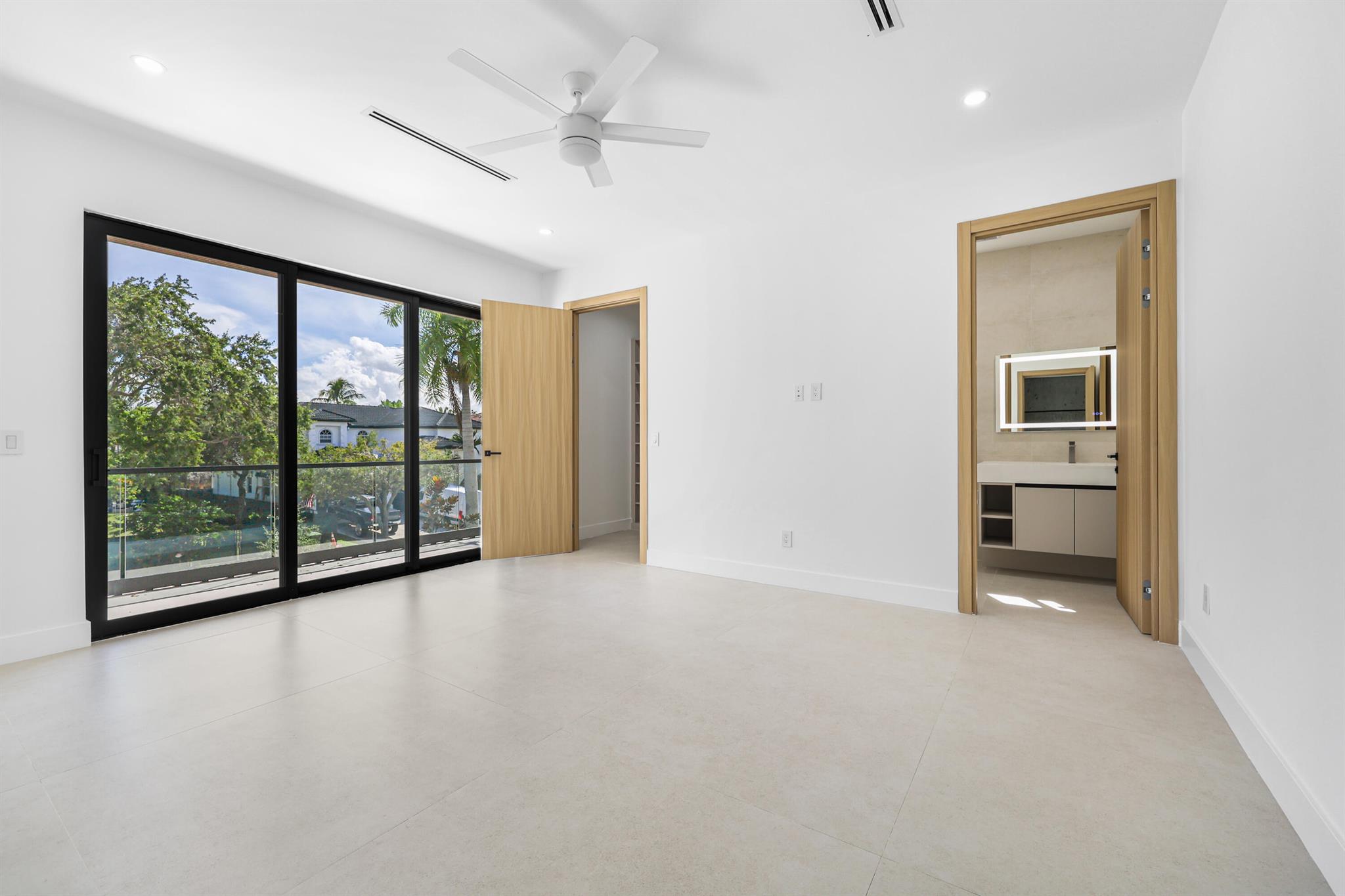 Rio Vista C J Hectors Res - Residential