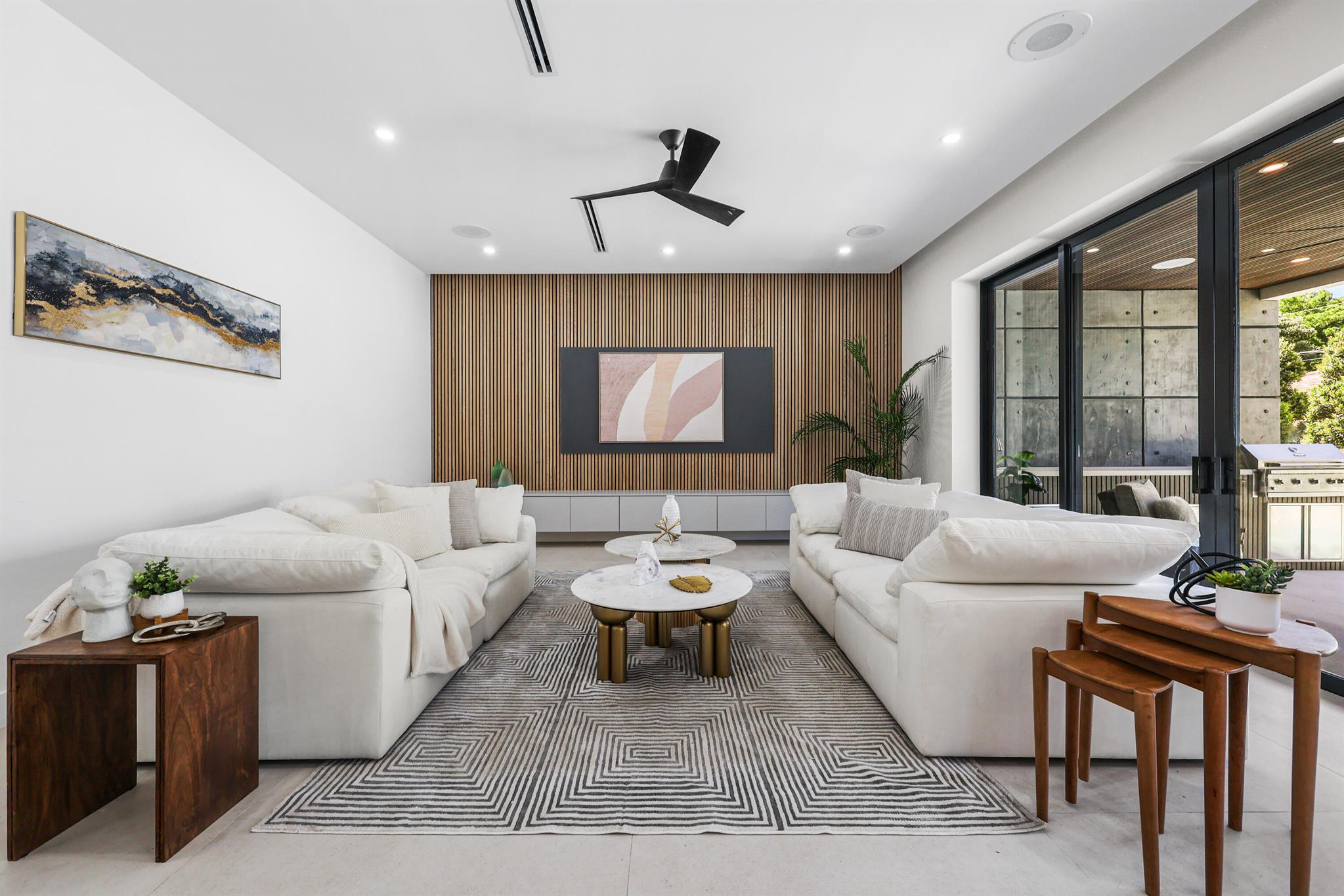 Rio Vista C J Hectors Res - Residential