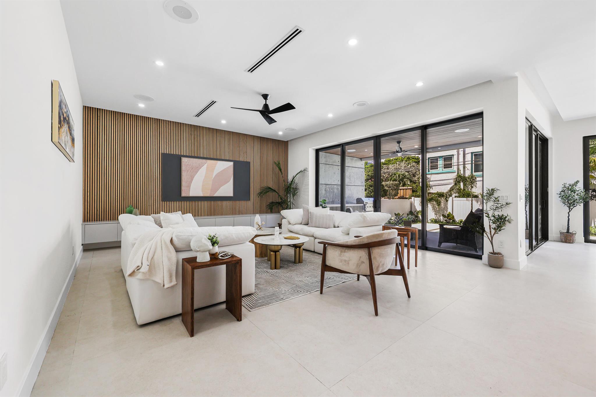 Rio Vista C J Hectors Res - Residential