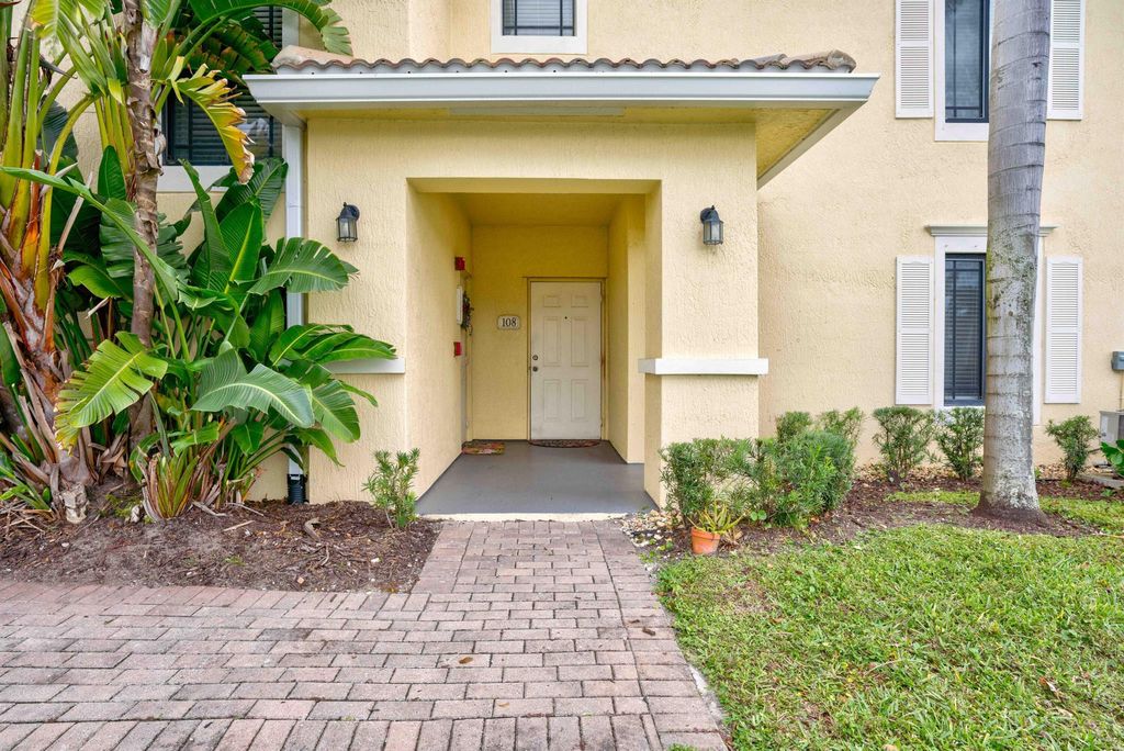 Photo of 2814 Grande Parkway #108, Palm Beach Gardens, FL 33410 (MLS # R10947665)
