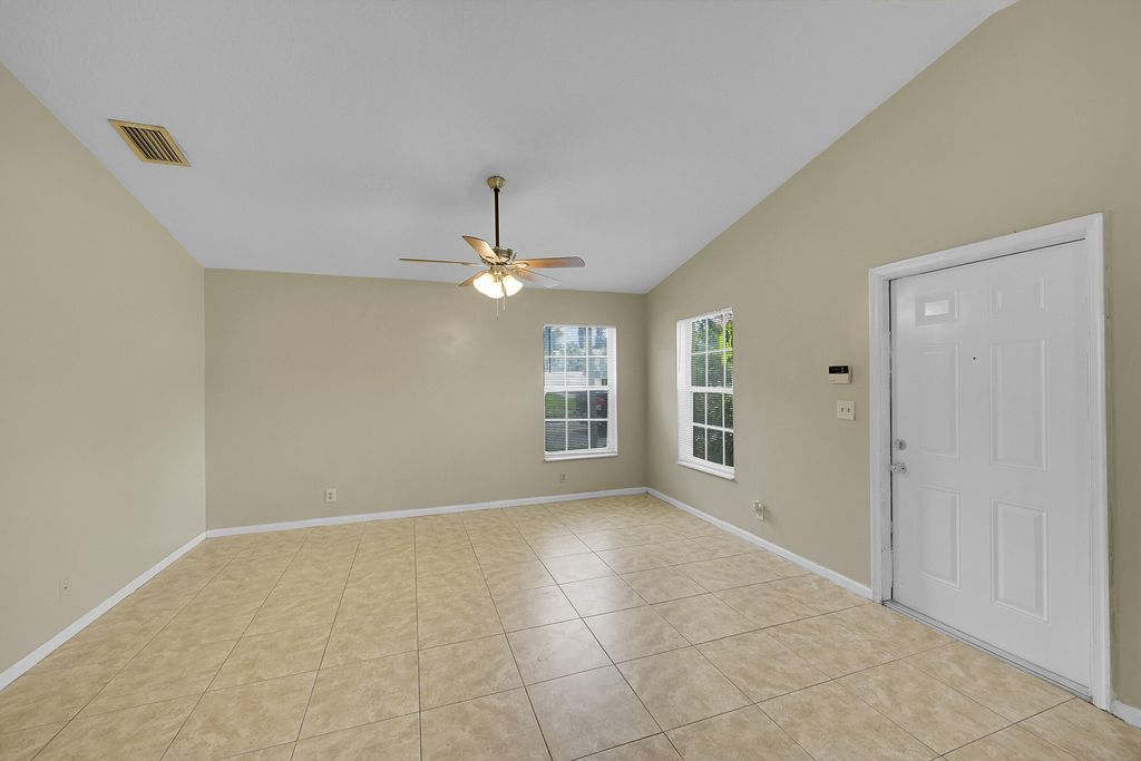 Photo of 901 10th Street, West Palm Beach, FL 33401 (MLS # B26016249)