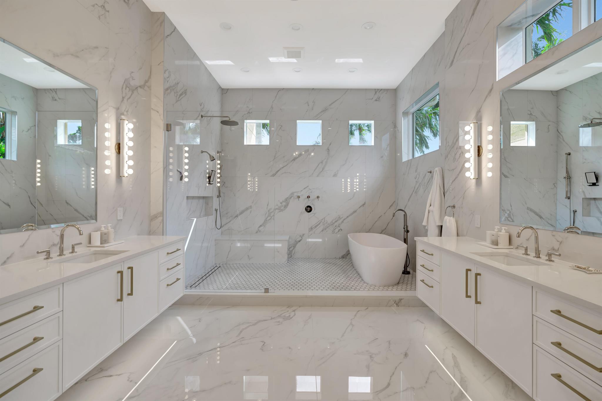 OLD PALM 4 - Residential