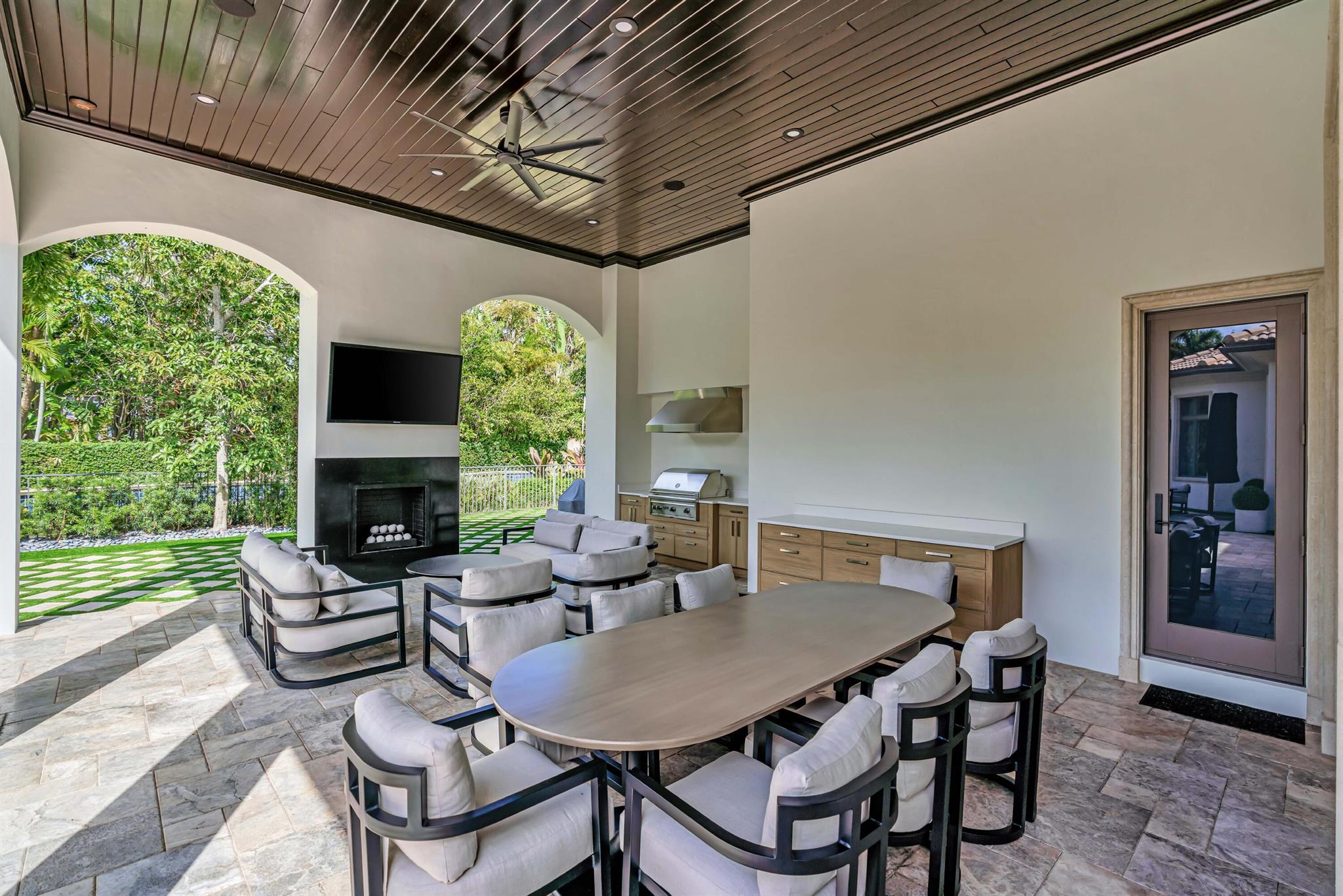 OLD PALM 4 - Residential