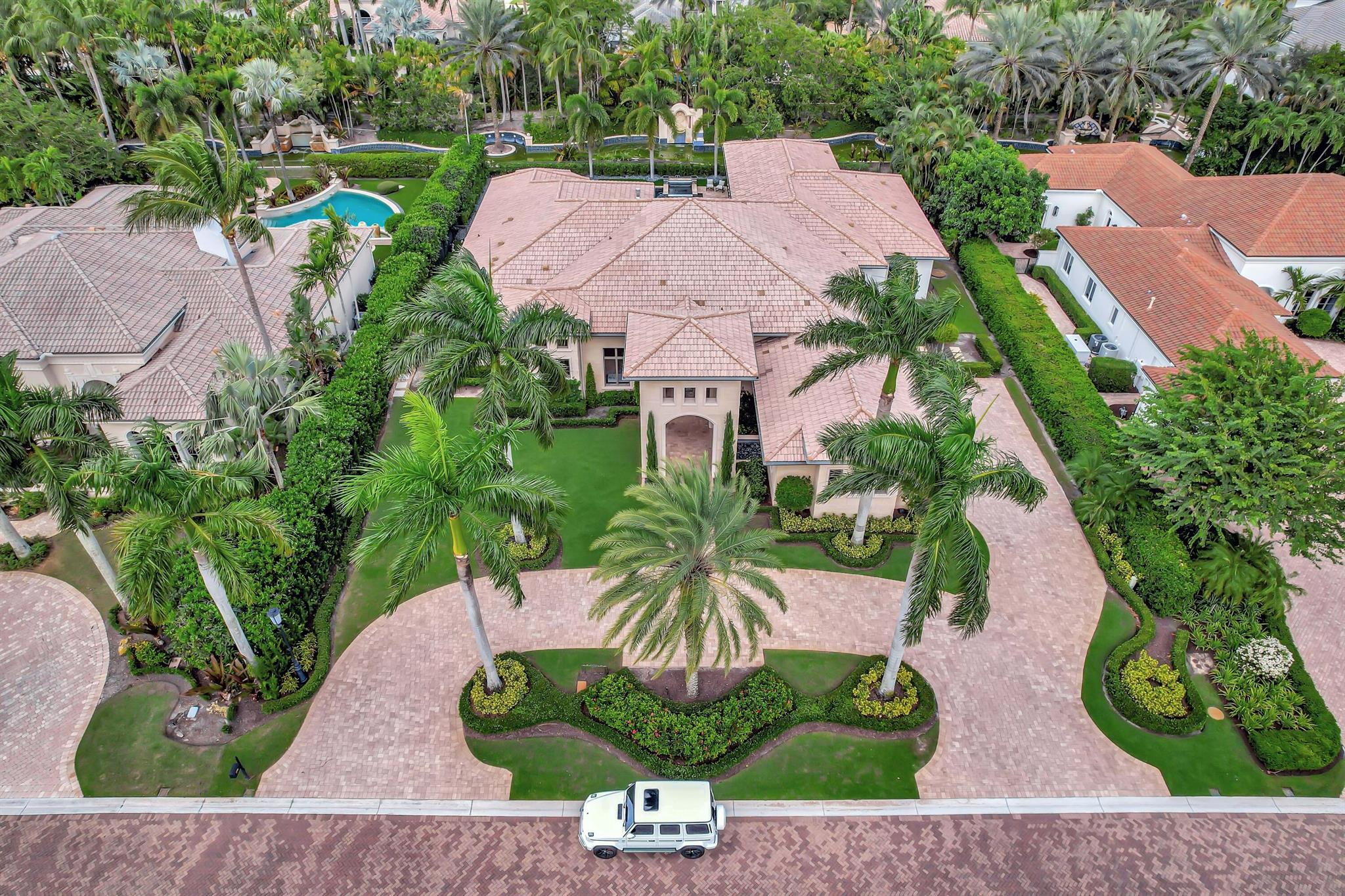 OLD PALM 4 - Residential